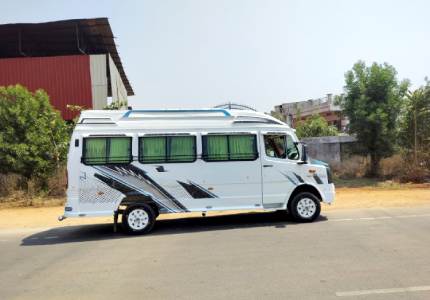 Tempo Travellers (4)
